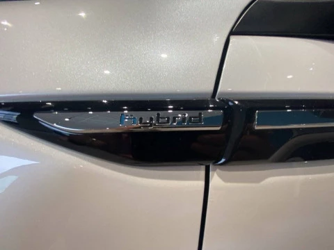 Citroën C5 X Hybrid 225 e-EAT8 Shine