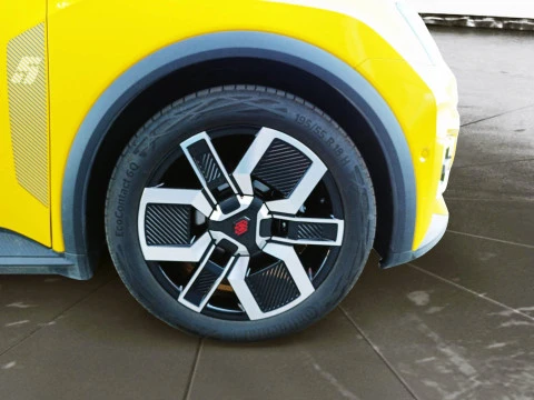 Renault R5 BEV 40KWH TECHNO AUTONOMIA URBANA 5P