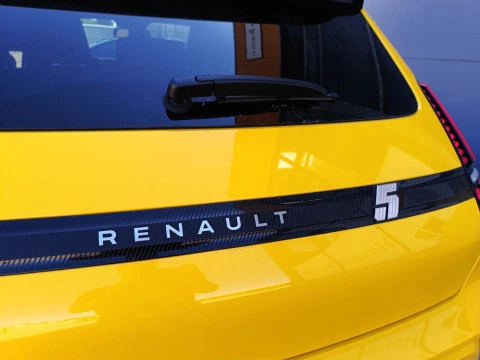 Renault R5 BEV 40KWH TECHNO AUTONOMIA URBANA 5P