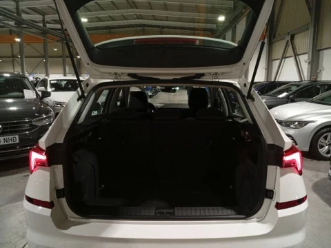 Skoda Kamiq 1.0 TSI 81kW (110CV) DSG Ambition