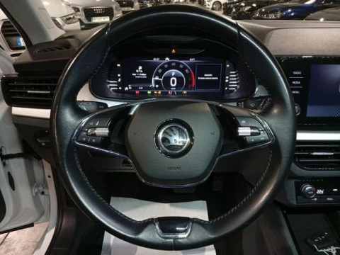 Skoda Kamiq 1.0 TSI 81kW (110CV) DSG Ambition