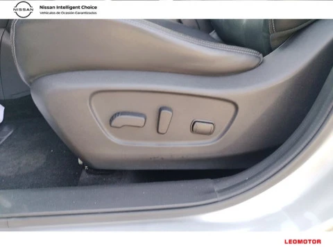 Nissan X-Trail  Tekna 4x2 2014