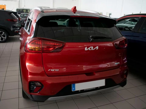 Kia Niro 1.6 GDI PLUG-IN HYBRID EMOTION 5P