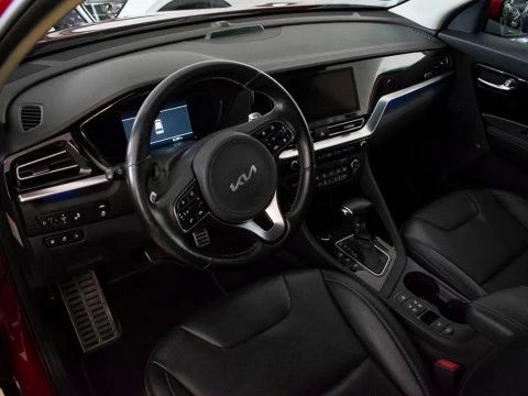 Kia Niro 1.6 GDI PLUG-IN HYBRID EMOTION 5P