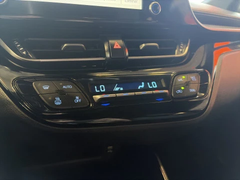 Toyota C-HR 180H Advance 135 kW (184 CV)