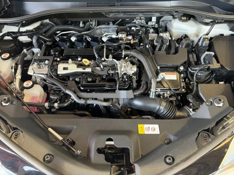 Toyota C-HR 180H Advance 135 kW (184 CV)
