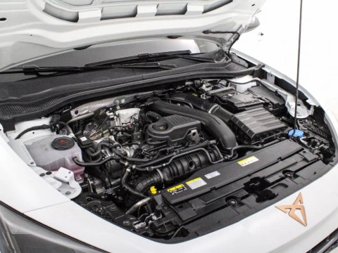 Cupra León 1.5 ETSI MHEV 110KW DSG 150 5P