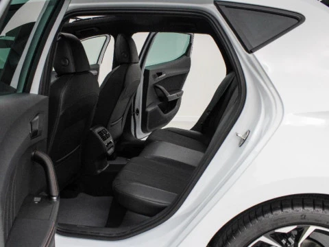 Cupra León 1.5 ETSI MHEV 110KW DSG 150 5P