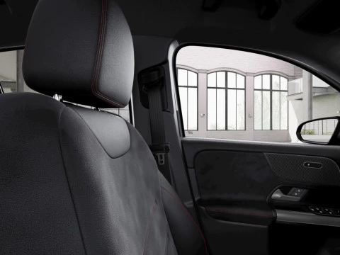 Mercedes-Benz GLA  200 d