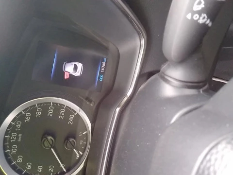 Toyota Corolla 1.8 125H BUSINESS PLUS E-CVT