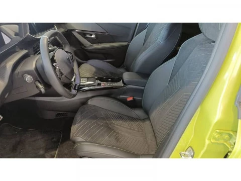 Peugeot e-208 GT Eléctrico 156 (115 Kw)