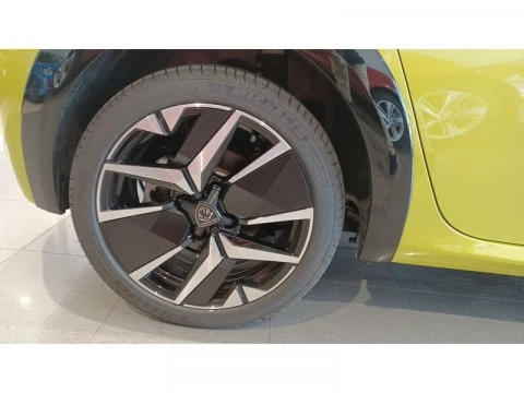 Peugeot e-208 GT Eléctrico 156 (115 Kw)