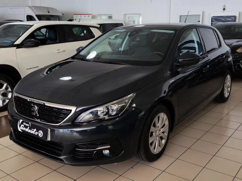 Peugeot 308 1.2 PURETECH 81KW STYLE 5P