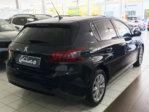 Peugeot 308 1.2 PURETECH 81KW STYLE 5P