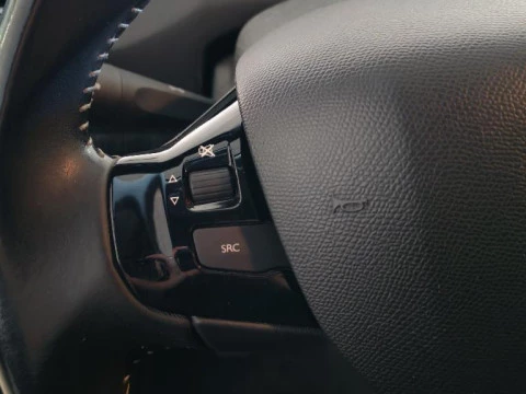 Peugeot 308 1.2 PURETECH 81KW STYLE 5P