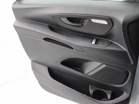 Mercedes-Benz Vito eVito 112 Furgón Larga