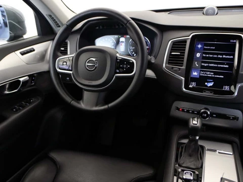 Volvo XC90 2.0 D5 MOMENTUM 4WD AUTO 5P 7 PLAZAS