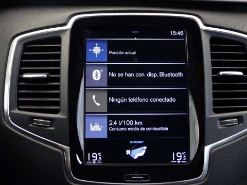 Volvo XC90 2.0 D5 MOMENTUM 4WD AUTO 5P 7 PLAZAS