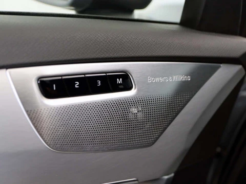 Volvo XC90 2.0 D5 MOMENTUM 4WD AUTO 5P 7 PLAZAS