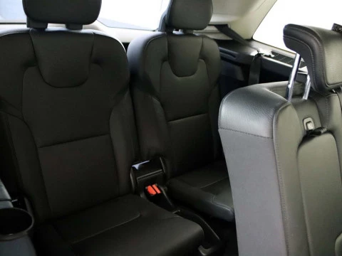 Volvo XC90 2.0 D5 MOMENTUM 4WD AUTO 5P 7 PLAZAS