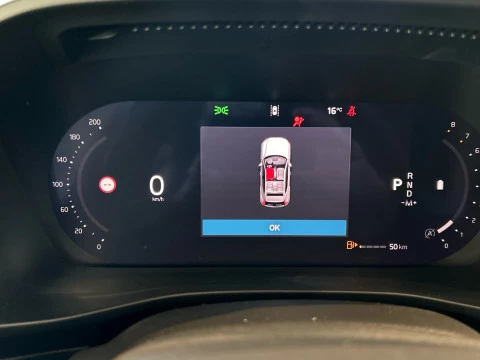 Volvo XC40 2.0 B3 MHEV CORE DCT 163 5P