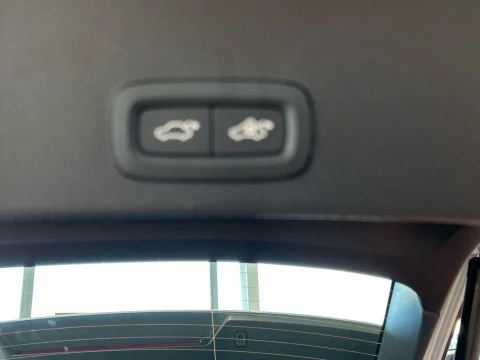 Volvo XC40 2.0 B3 MHEV CORE DCT 163 5P