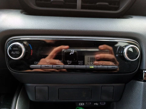 Mazda 2 MAZDA2 1.5  85KW CVT EXCLUSIVE-LINE 5P