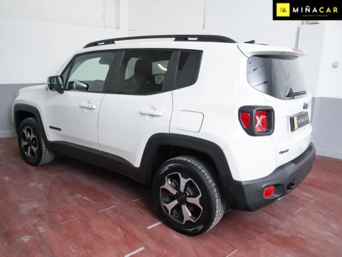 Jeep Renegade 1.3 PHEV Trailhawk AWD AT 177 kW (240 CV)