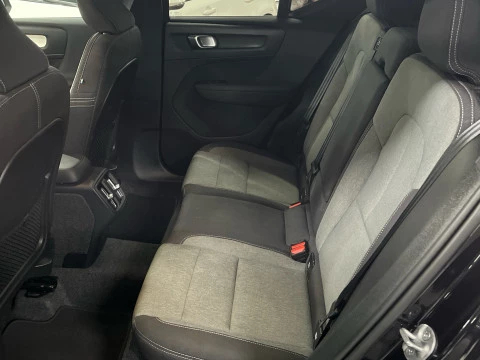 Volvo XC40 XC40 Black Edition Plus, B3 Mild Hybrid, Gasolina