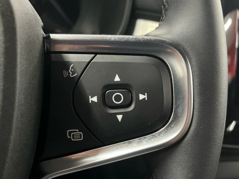 Volvo XC40 XC40 Black Edition Plus, B3 Mild Hybrid, Gasolina