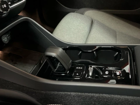Volvo XC40 XC40 Black Edition Plus, B3 Mild Hybrid, Gasolina