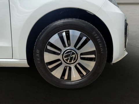 Volkswagen e-up! Style 61kW (83CV)