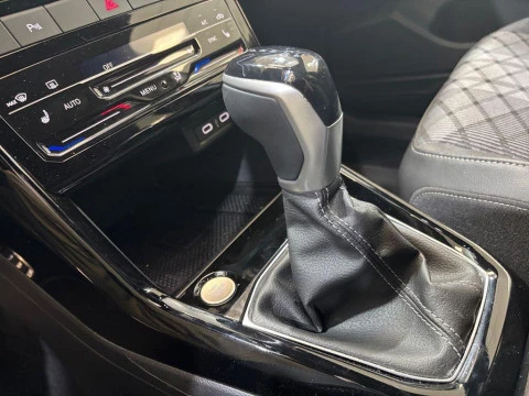 Volkswagen T-Cross R-Line 1.0 TSI 85 kW (116 CV) DSG