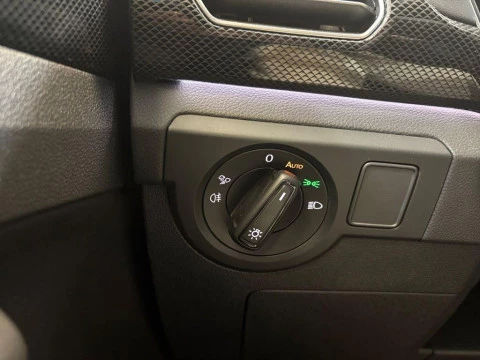 Volkswagen T-Cross R-Line 1.0 TSI 85 kW (116 CV) DSG