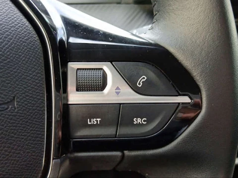 Peugeot 208 PureTech 100 Active 75 kW (100 CV)