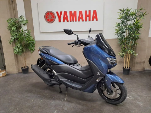 Yamaha NMAX 2023