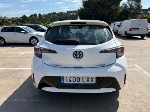 Toyota Corolla 1.8 125H ACTIVE TECH E-CVT