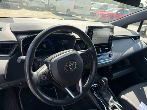 Toyota Corolla 1.8 125H ACTIVE TECH E-CVT