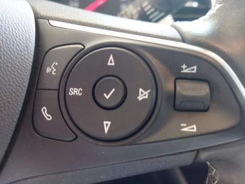 Opel Crossland X 1.5D 75KW OPEL 2020 5P Opel Crossland X 1.5D 75KW OPEL 2020 5P