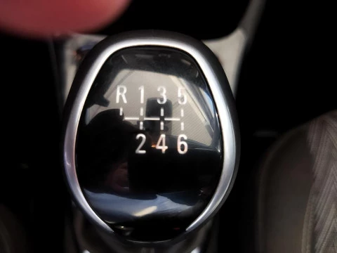 Opel Crossland X 1.5D 75KW OPEL 2020 5P Opel Crossland X 1.5D 75KW OPEL 2020 5P