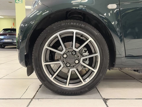 Smart fortwo Coupe EQ 60 kW (82 CV)