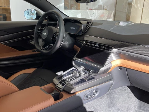 Aston Martin Vanquish 5.2 V12 Auto