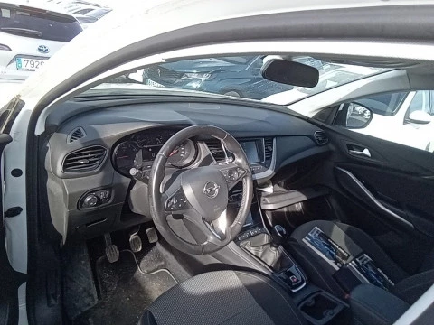 Opel Grandland X 1.5 CDTi Selective