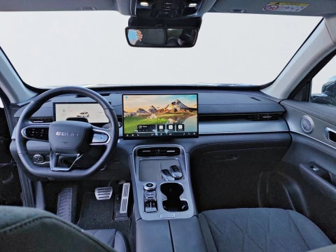 EBRO S800 s800 1.6 TGDI 7DCT Luxury FWD