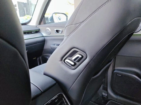 EBRO S800 s800 1.6 TGDI 7DCT Luxury FWD