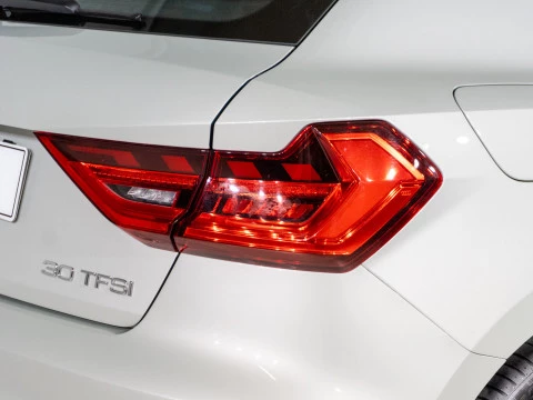 Audi A1 Sportback Adrenalin 30 TFSI 85kW (116CV)