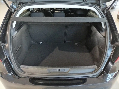 Peugeot 308 5p Style 1.2 PureTech 96KW (130CV) S&S