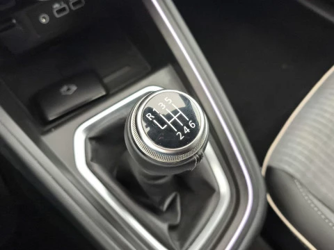 Renault Clio   TCe Techno 67kW