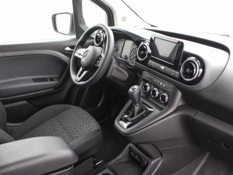 Mercedes-Benz Citan BEV 45KWH 112 ECITAN PRO LWB AUTO 122 4P