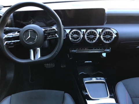 Mercedes-Benz Clase CLA  220 d Coupé